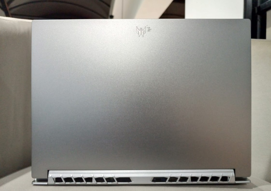 Fitur Canggih Predator Triton 300 SE Intel Terbaru: Laptop Kalem di Luar, Gahar di Dalam