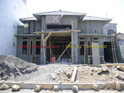 Foto Pembangunan Borongan Rumah Tahap Pekerjaan Rangka Atap Galvalum Probolinggo