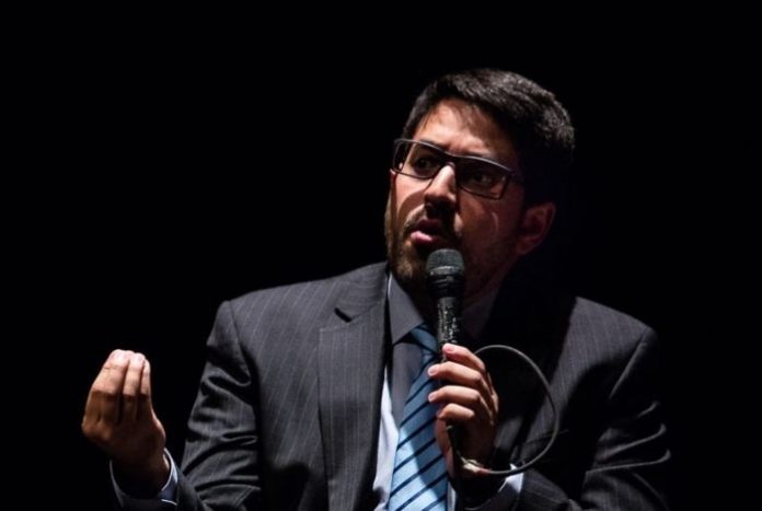 Oliveros: La crisis venezolana ha sido larga, profunda y de las peores que ha habido en la historia