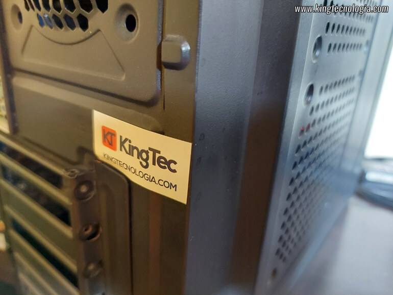 Instalação de SSD Kingston, limpeza e formatação