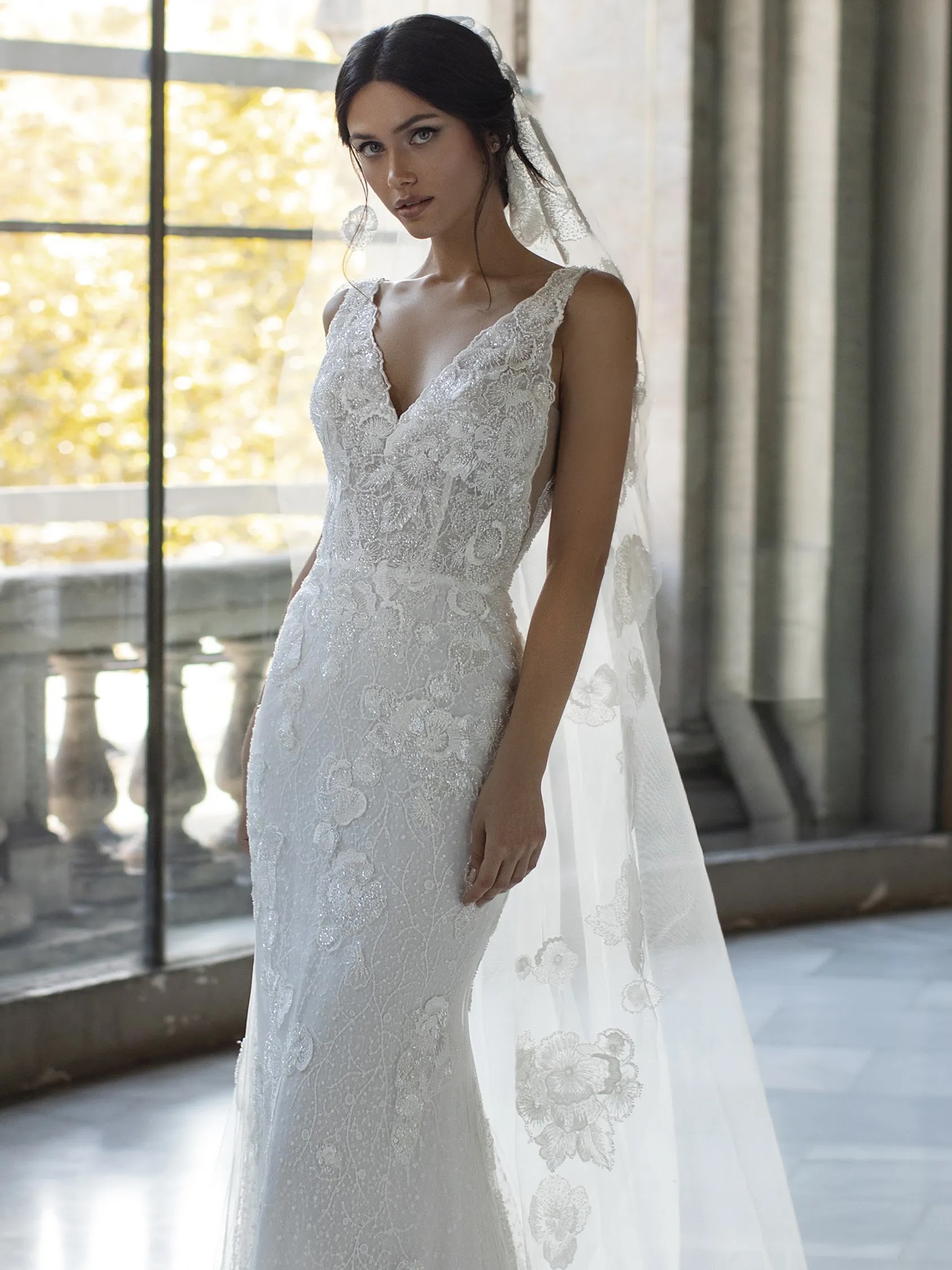 How To Choose A Bridal Veil from Pronovias