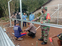 Babinsa Kodim Tegal Bangun Rumah Nenek Sebatangkara