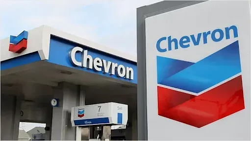 Акции Chevron упали