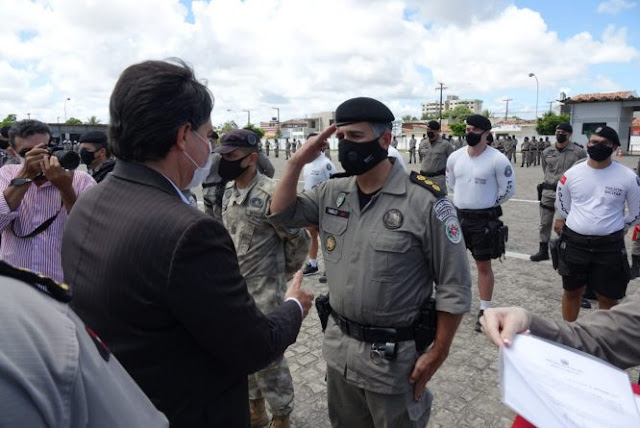 João Azevêdo promove 91 oficiais da Polícia Militar da Paraíba