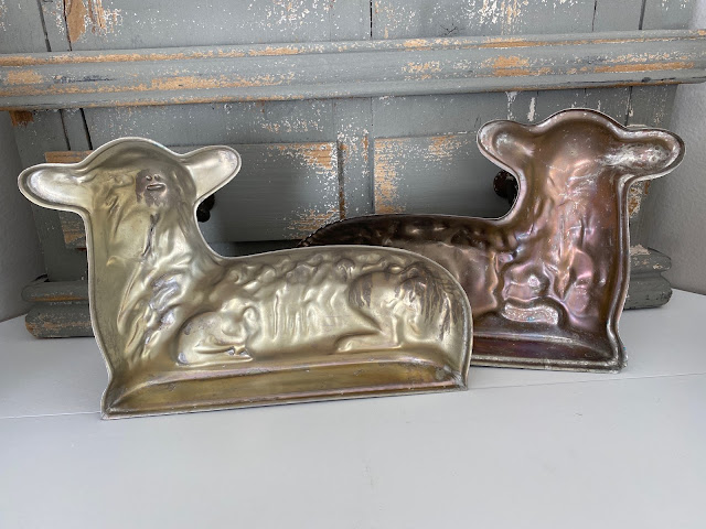 two piece aluminum lamb cake mold front and back