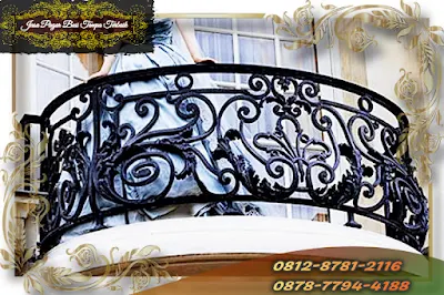 Railing Balkon Besi Tempa Mewah Model Ornamen Daun 3d