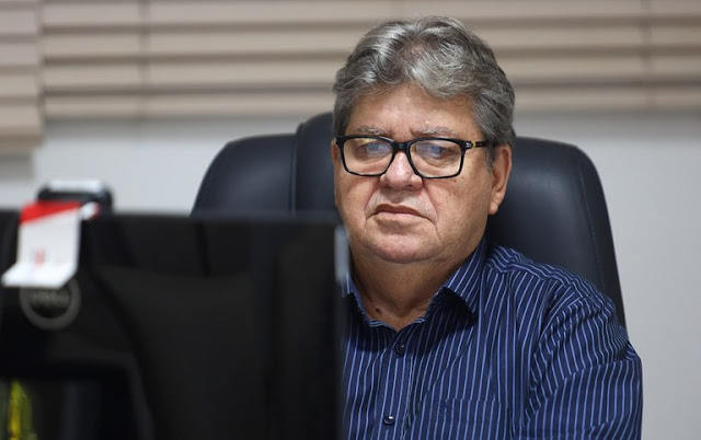 João Azevêdo faz balanço de ações e ressalta importância do Empreender Paraíba