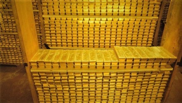 The world has reserves of more than 35,000 tons of gold