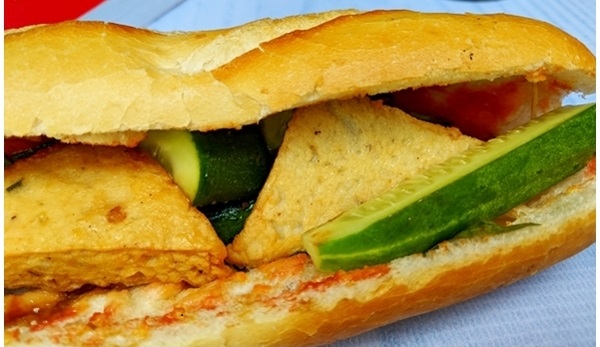 Bánh mì chả cá