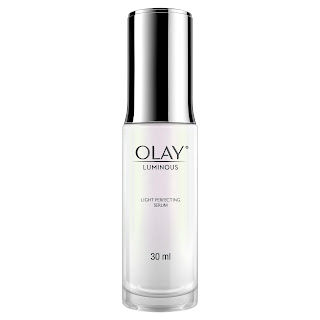 Olay Luminous Light Perfecting Essence