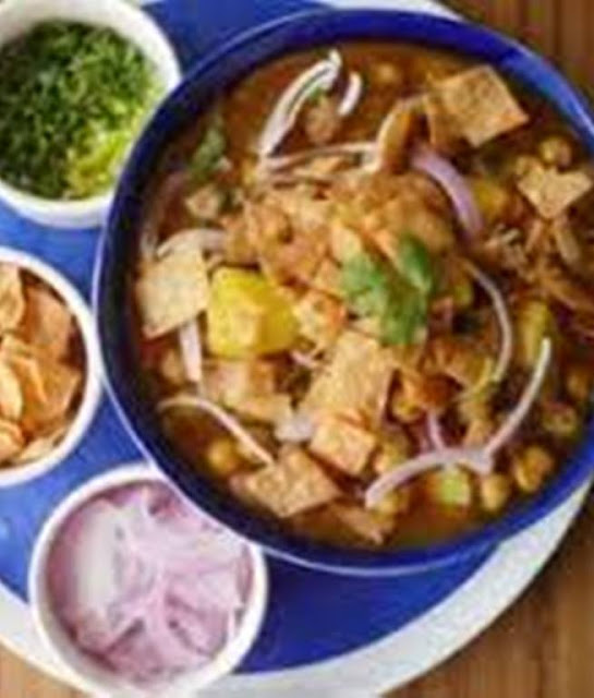 kathiawari Cholay Recipe with step by step photos
