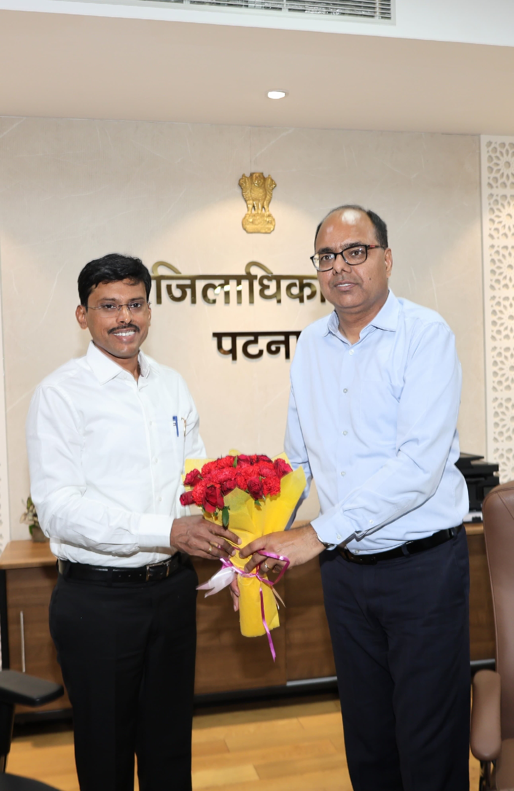 जनहित के मामलों को सर्वाेच्च प्राथमिकता; कार्य-संस्कृति को सुदृढ़ करने पर विशेष बल दिया जाएगाः डीएम