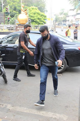 After long time Raj Kundra spotted gallery