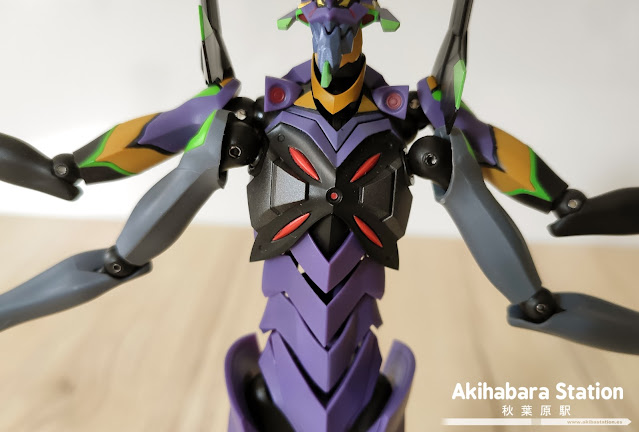 Review de los Robot Spirits Evangelion Test Type 01, Model 8 β y 13 - Tamashii Nations