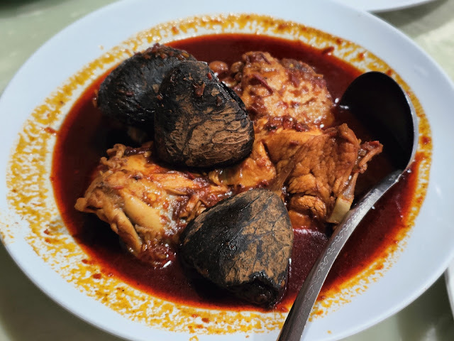 Makko_Nyonya_Malacca_Peranakan