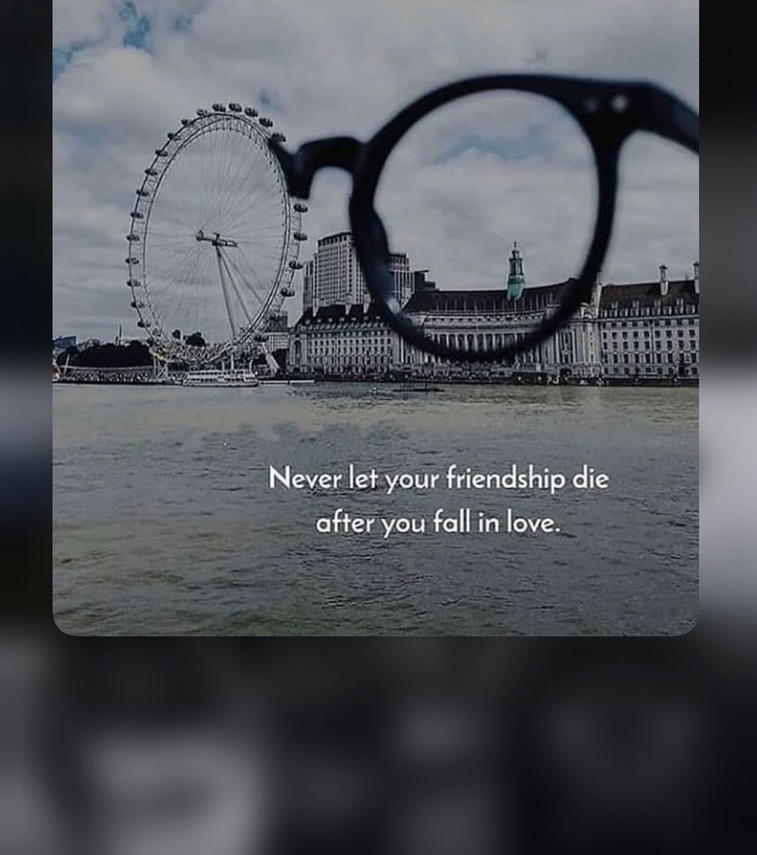 Sad Quotes DP and Status for WhatsApp