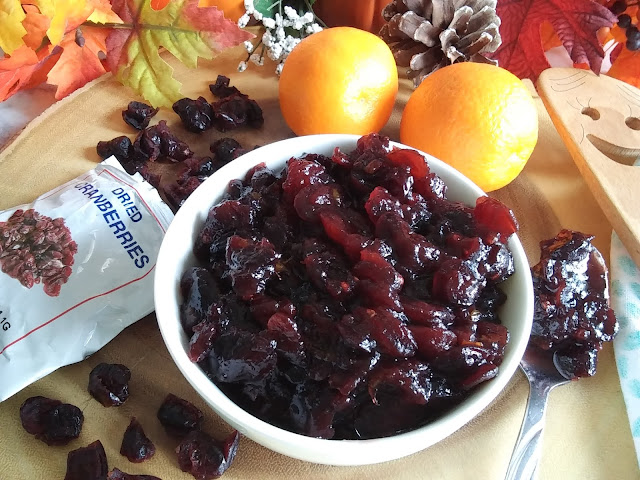 CRANBERRY SAUCE FROM DRIED CRANBERRIES