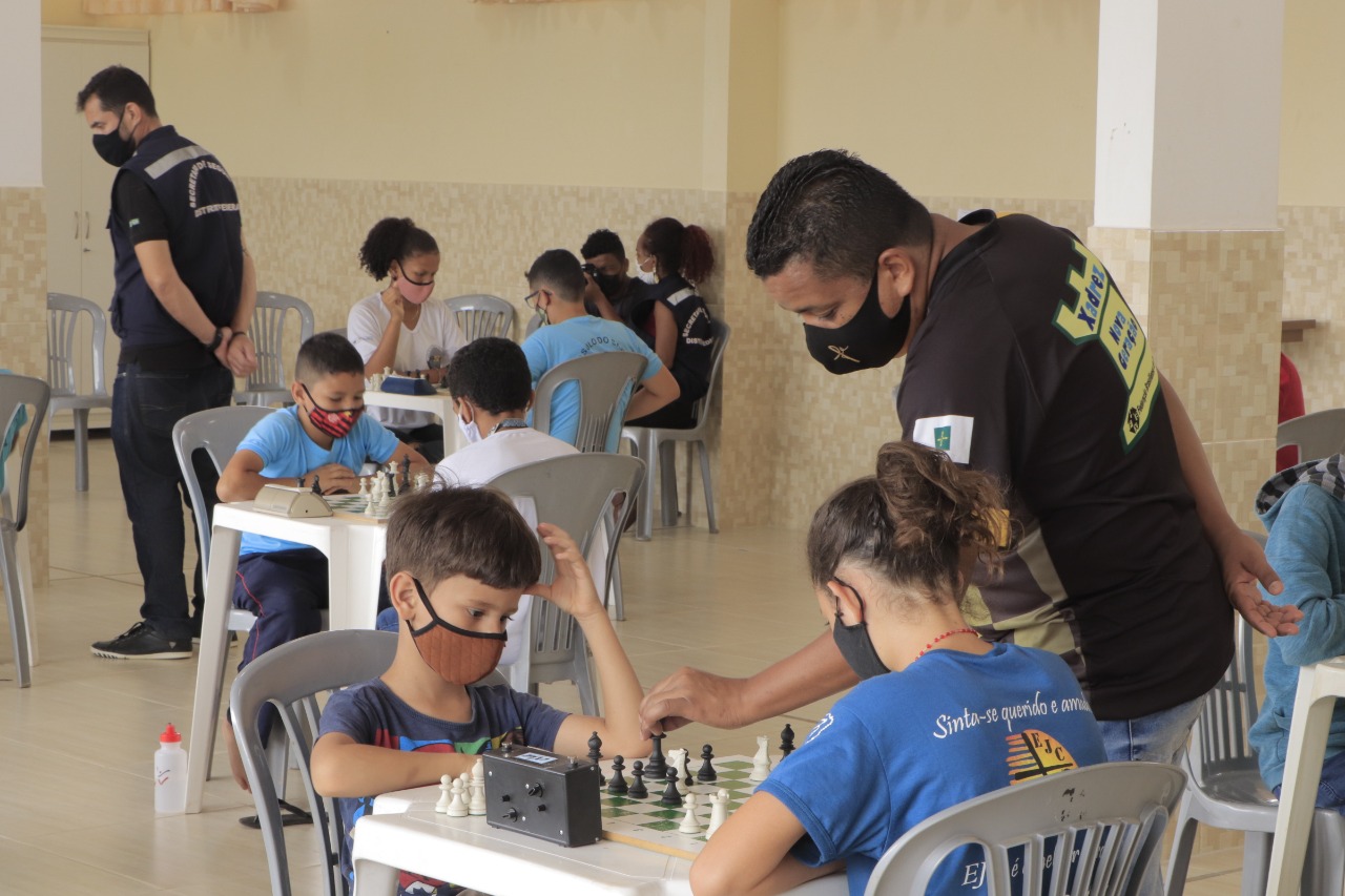 SSP/DF PROMOVE CAMPEONATO DE XADREZ NA CIDADE ESTRUTURAL