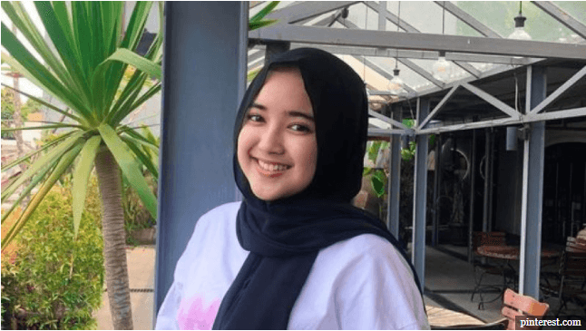 Tips Agar Hidup Tetap Bahagia dan Tidak Galau Setelah Putus Cinta