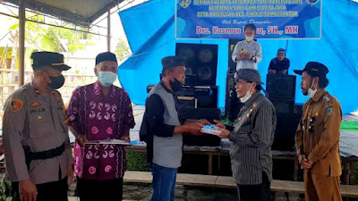 Serahkan Kendaraan Angkutan Perintis, Ini Harapan Bupati Donggala