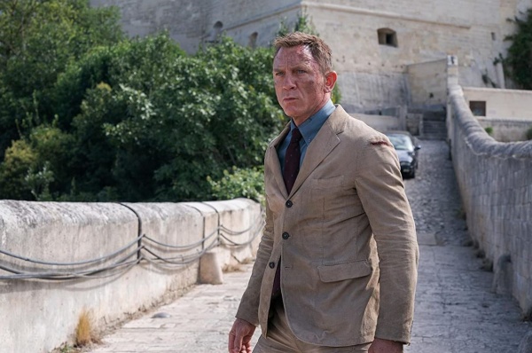 No Time To Die, James Bond, Action, Adventure, Crime, Thriller, Movie Review by Rawlins, Rawlins GLAM, Rawlins Lifestyle