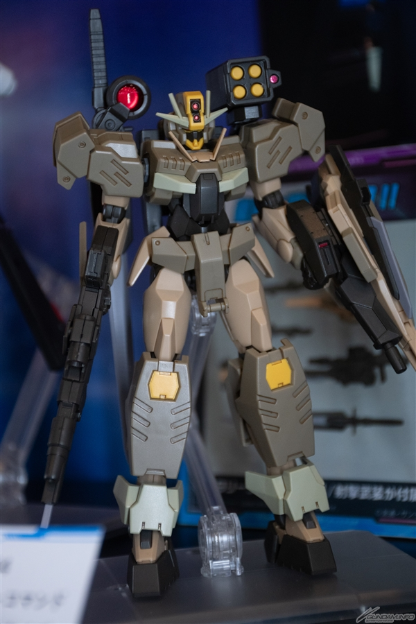 El HGBM 1/144 Gundam 00 Command Qan[T] Desert Type en el 62nd Shizuoka Hobby Show - 03