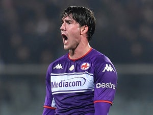 Arsenal 'leading the race to sign Fiorentina's Dusan Vlahovic'