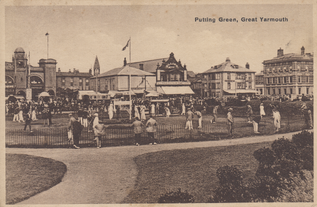 Putting Green, Great Yarmouth Postcard. Sent on 11 November 1927