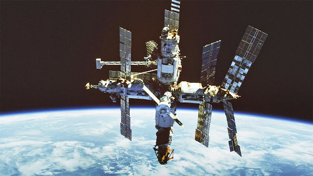 Estação Espacial Mir