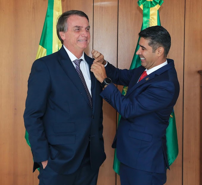 Parabéns ao nosso líder e capitão, Jair Messias Bolsonaro