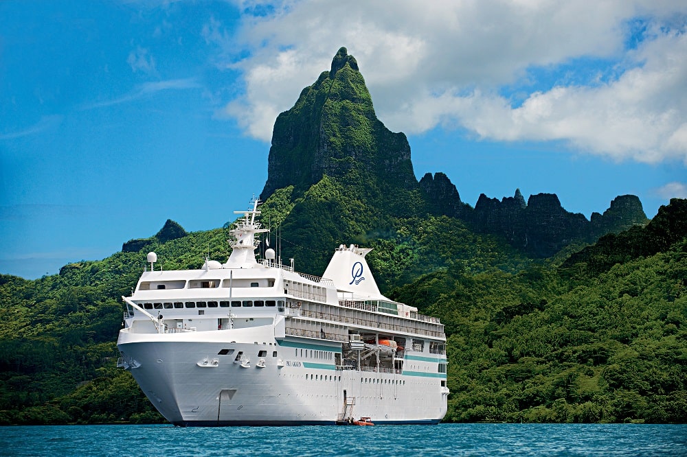 PONANT CRUISE LE PAUL GAUGUIN SHIP IN SOUTH PACIFIC