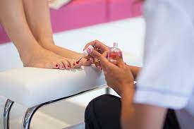 Best pedicure nails salon