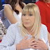 Uomini e donne, Gemma accusa Fabio ma il cavaliere attacca: "Quando ti bacio la lingua c'è" La dama continua a sostenere che l'italo-canadese non sia realmente interessato a lei e gli elenca una serie di motivi per cui lei ha delle riserve. Parole che, a detta di Tina, nascondono    -- Uomini e donne, la lingua mia ha toccato la tua parecchie volte https: