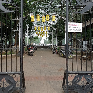 Taman Air Mancur Sri Baduga masih tutup saat pandemi Taman Air Mancur Sri Baduga masih tutup saat pandemi