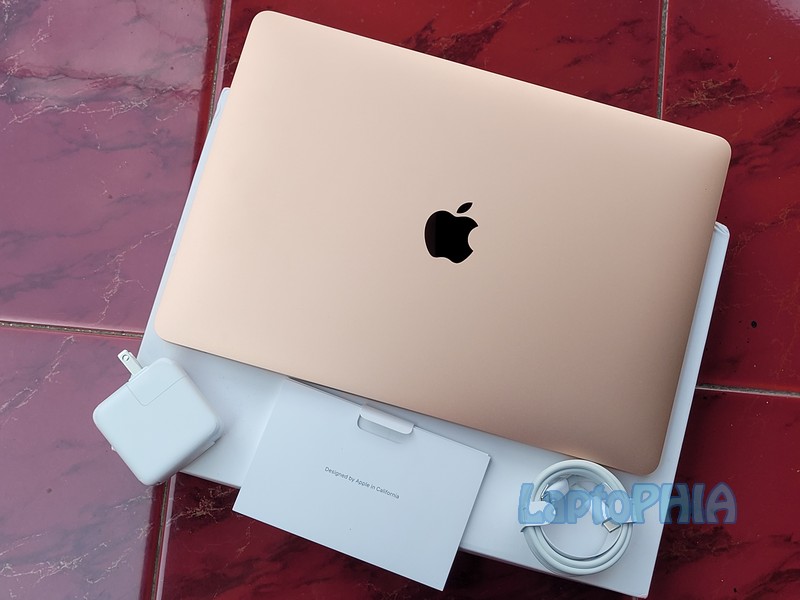 Paket Penjualan Apple Macbook Air M1 2020 A2337