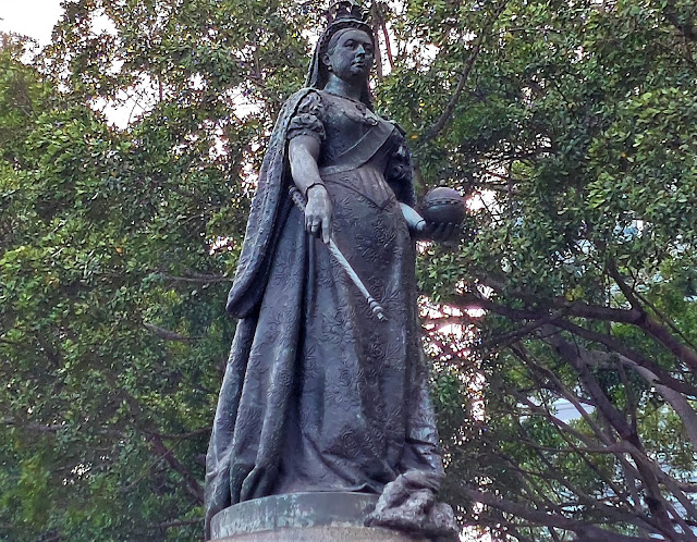 Queen Victoria Sculpture by Joseph Edgar Boehm | Sydney Public Art