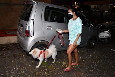 Malaika Arora snapped with favorite pet in Bandra