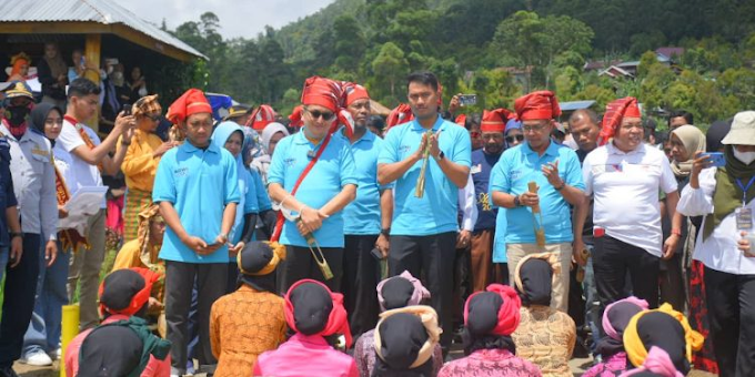 Kunjungi Desa Wisata Barania, Direktur Tata Kelola Destinasi di sambut oleh Unsur Pimpinan DPRD Sinjai
