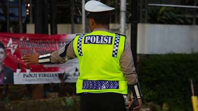 Rampas Sepeda Motor Warga, Oknum Brimob di Medan Jadi Korban Amuk Massa