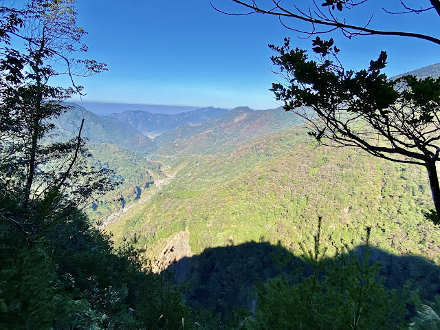 往百川山