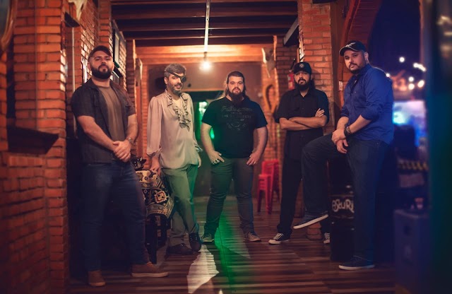 Festival inédito de música autoral reúne três bandas no palco do Bar Cerrado Cervejaria nesta quinta-feira