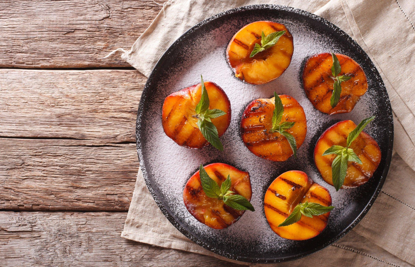 Nutmeg-Infused Grilled Peaches