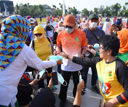 Peringati HPN Wali Kota Sukabumi Bersama Insan Pers Lakukan Aksi Bersih-bersih Diruang Publik