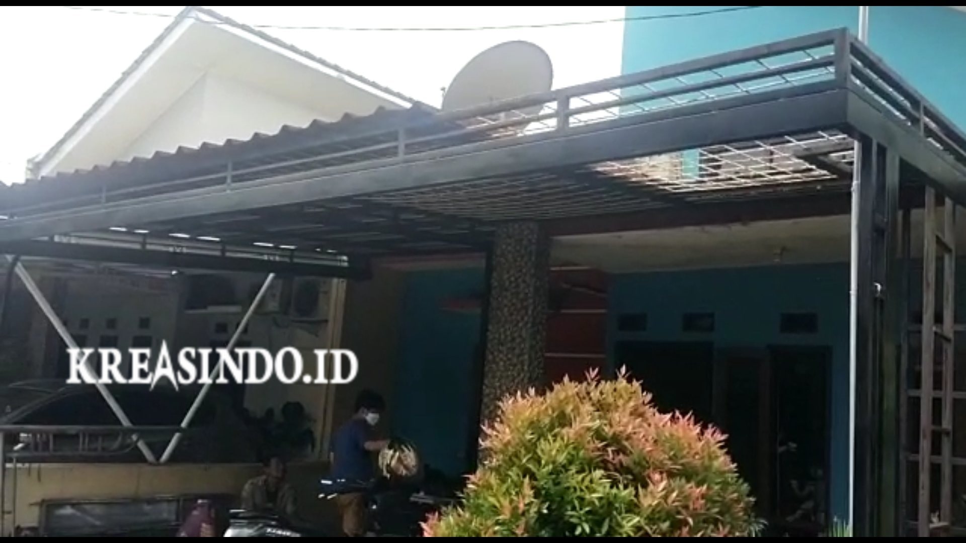 Penambahan Rangka Kanopi di Rumah Bpk Kahfi di Cikunir Bekasi