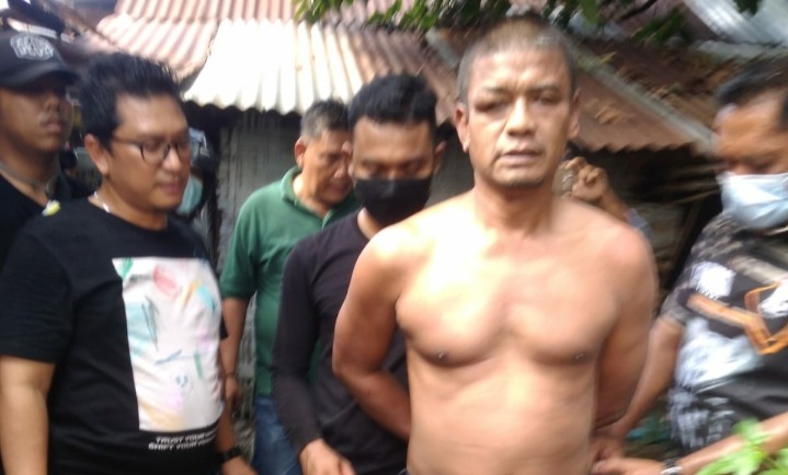 Personil Gabungan Polsek Medan Area Polda Sumut Gerebek Kampung Narkoba