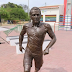 Após pedido do MP, prefeitura vai retirar estátua de Daniel Alves