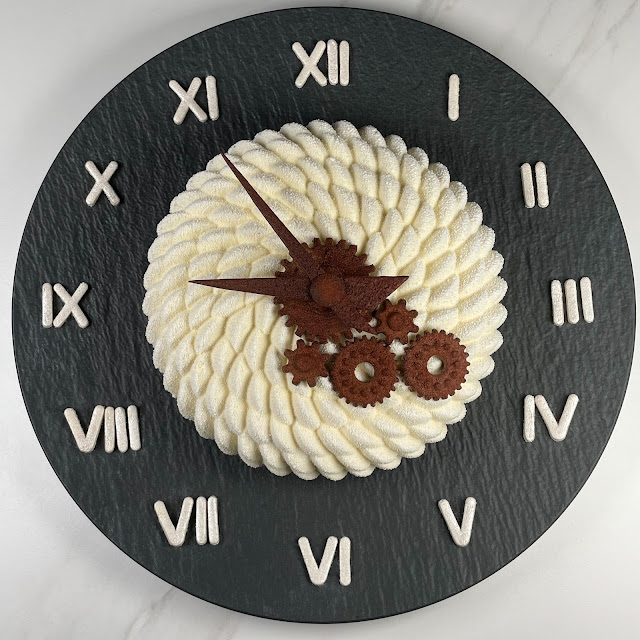 recette entremets vanille myrtille horloge nouvel an