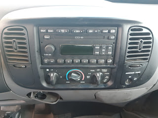 2003 Ford Lightning console