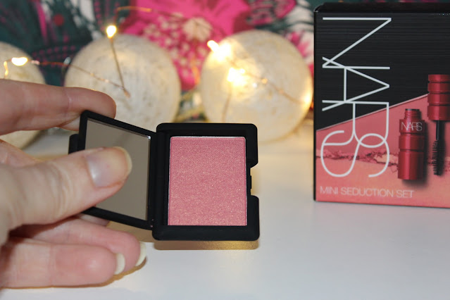 NARS COSMETICS