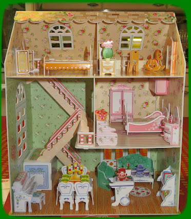 DREAMY DOLLHOUSE